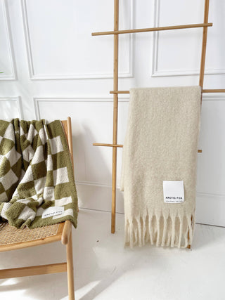Arctic Fox | 100% Recycled Throw | Ivory
