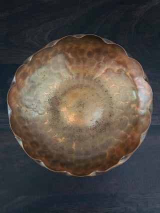 Antique Craftsman Studios Scallop-Edge Hammered Copper Bowl