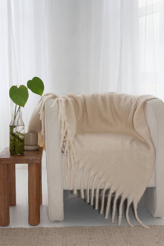 Arctic Fox | 100% Recycled Throw | Ivory