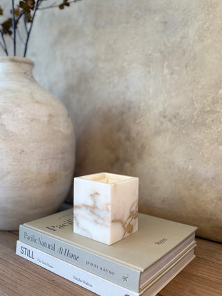 Dolce | Calacatta Borghini Marble Candle