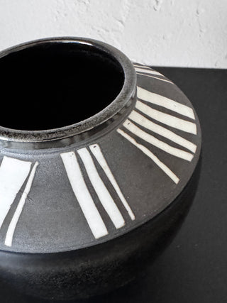Black & White Studio Pottery | Signed