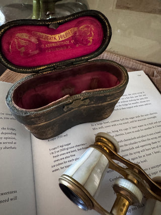 Mother-of-Pearl Opera Glasses, Copenhagen (Circa 1900)